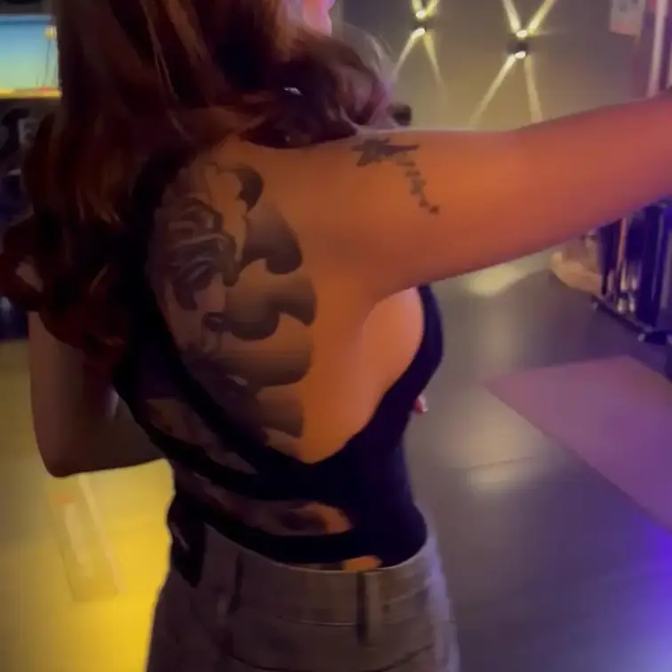 タイのギャルとダーツ🎯