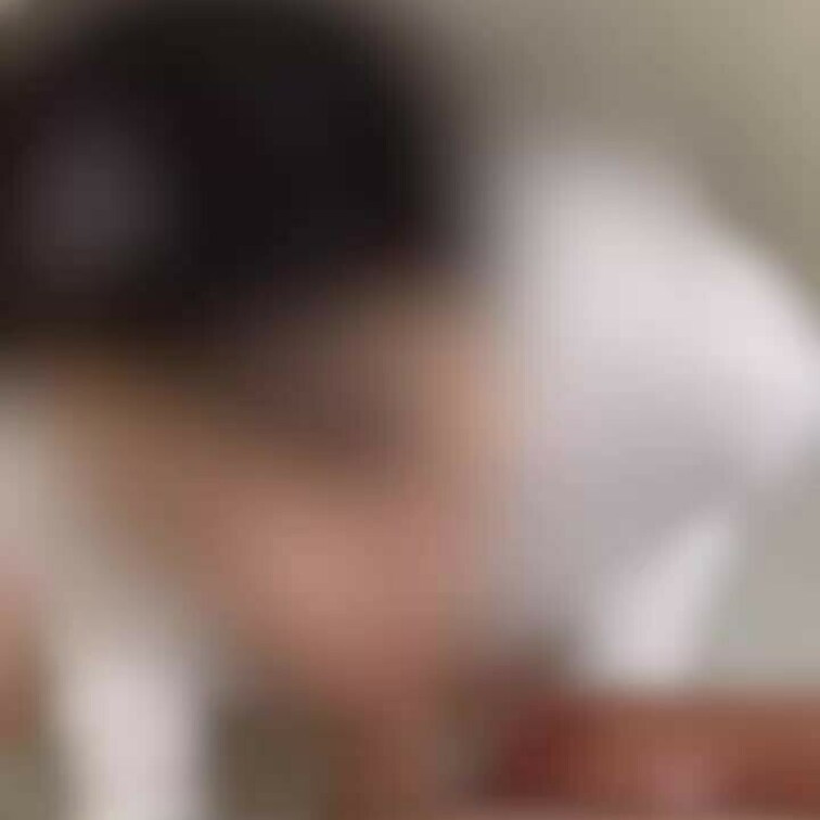 初めてのフェラ動画になります

内容自体は短い動画を一本にまとめてて結構エロくなってますので音量MAXで聴いて欲しい