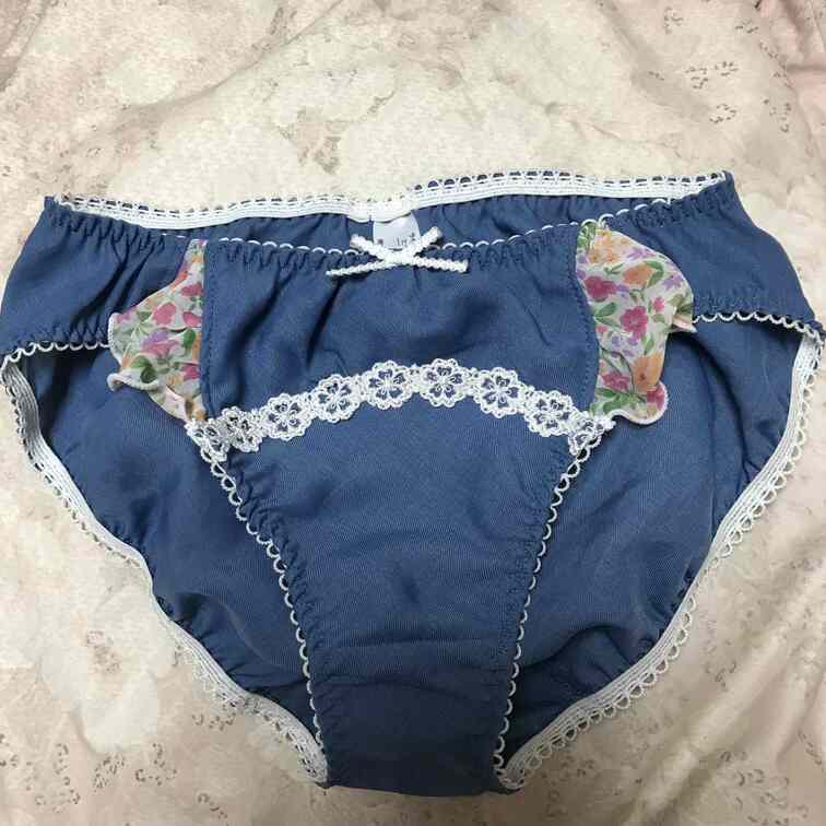 今日のリナのパンツですよー🥰