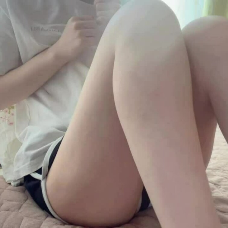 無料プレゼント🎁ち◯び画像、くぱあ動画、ピストンマシンおなにーなどを期間限定で無料プレゼントします㊙️

公式ライン