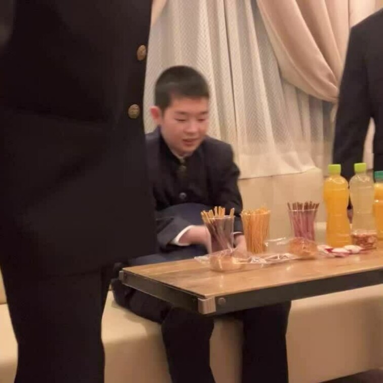 【学ランショ◯を悪い先輩2人がハメてみた。】