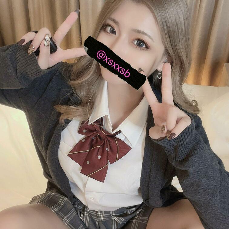 新しいトプ画どっちがいいかな🤔💭
前のままがいいかなぁ…むむむ🤔🤔
