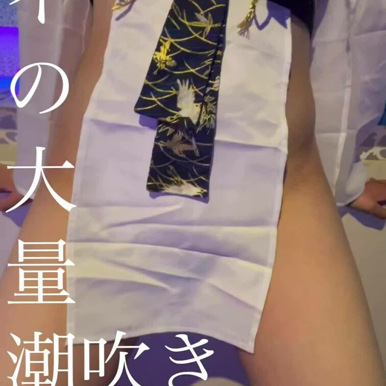 X(旧Twitter)にも投稿していたレイの潮吹き！
浴びてレイの潮吹き味わいたい人いるかな？