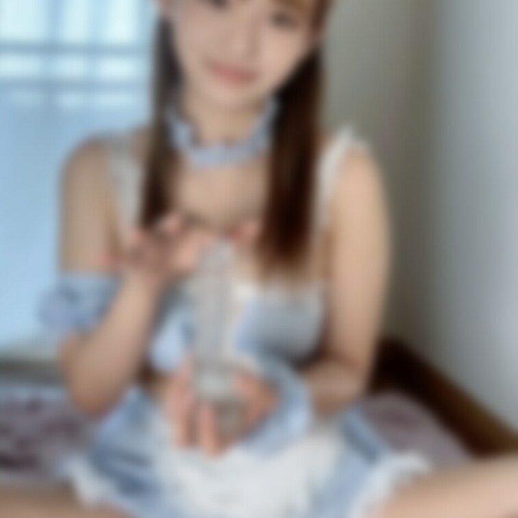 かわいい水色メイドさんで透明のでしましたよー
改めて自分で見ると、おっぱい恥ずかしいですね😭