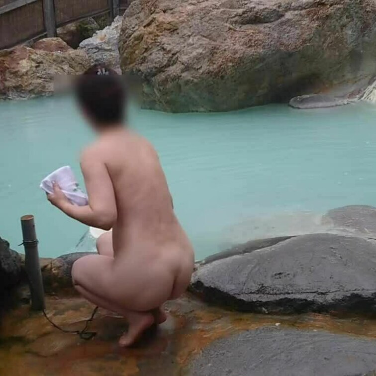 皆さんこんにちは〜♪

以前に行った最高の混浴秘湯です。
年内にまた混浴温泉行きたいな〜(*^^*)

