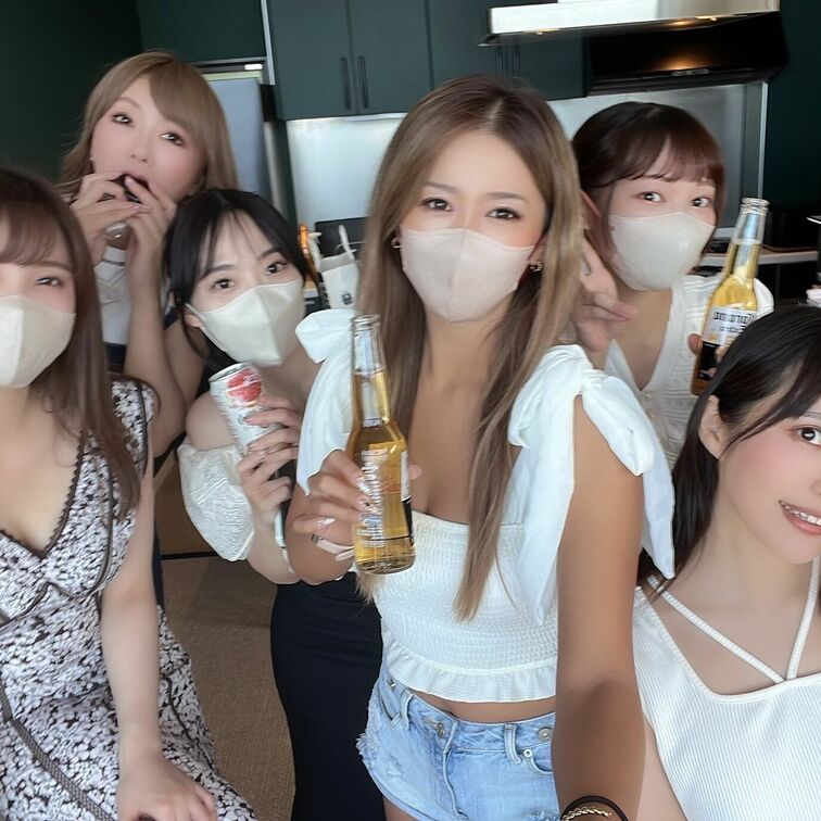 今日からチェリーライブのランカーバトル🍒
なので
今夜23:30〜さっそく無料配信しちゃいます❣️

ぜひ眠らず