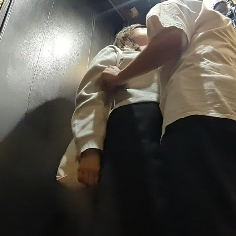 お気に入りのオナホ○○○と3度目の密会。
我慢出来ずにホテルに入ってすぐに始まっちゃった…