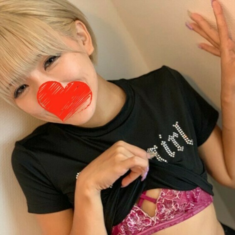 ↓↓みおちゃんのプロフィールはこちらをご確認ください↓↓

名前：みお（仮）

年齢：22歳

職業：ダンス