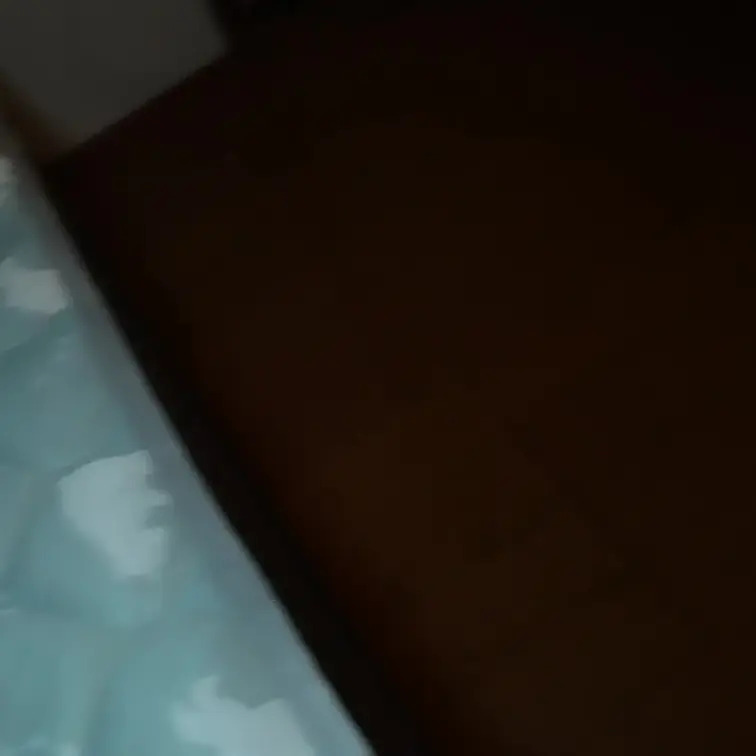 【しーちゃん顔出しプラン限定】
疲れて部屋で寝てたら起こされて「やってあげよっか？」手コキしてくれました