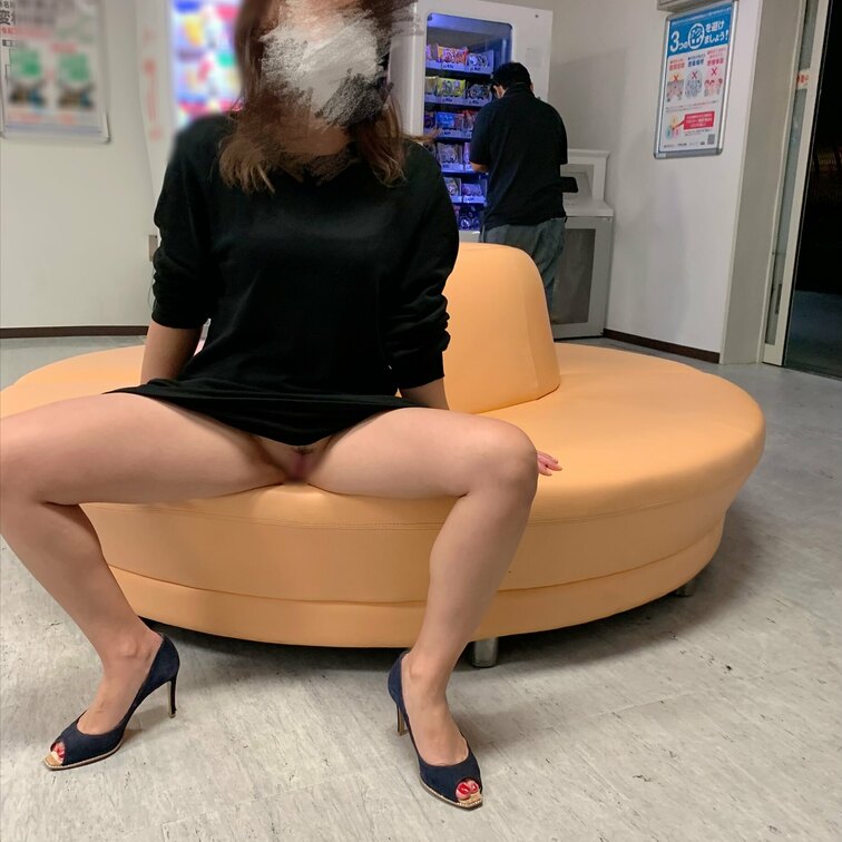 後ろに人がいたの!
パンツも履き忘れた💕
そんな○○○っ払いでした🌹