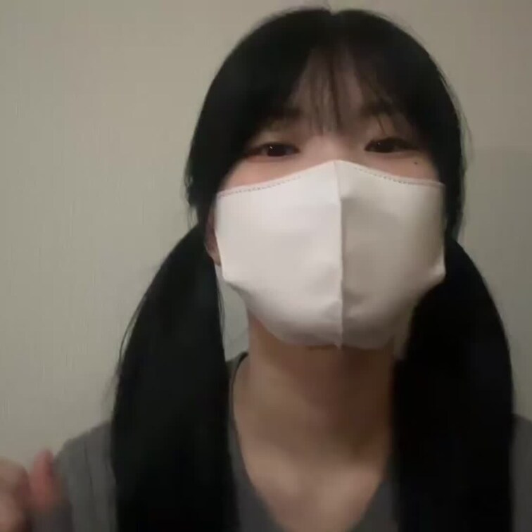 【ほいっぷ 18 歳】

ほいっぷさんのライブ配信動画です
生配信だと、1 回の有料配信を視聴すると、おおよそ平均