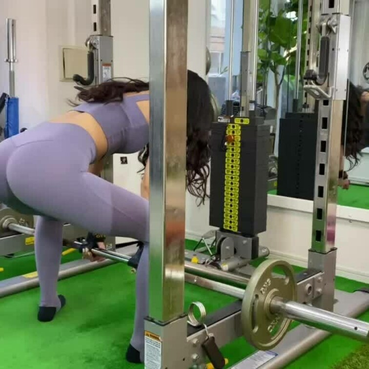 美女トレ🍑