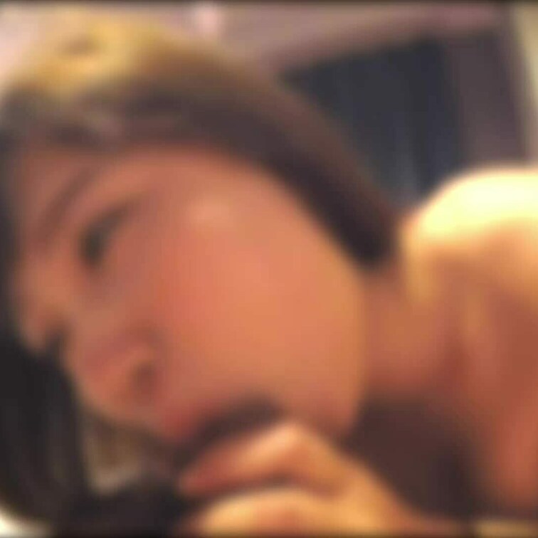 私の後輩でもある巨乳○○○嫁との浮気エッチです！

この日は私の○○○の誕生日プレゼントを2人で買いに行き
そのま