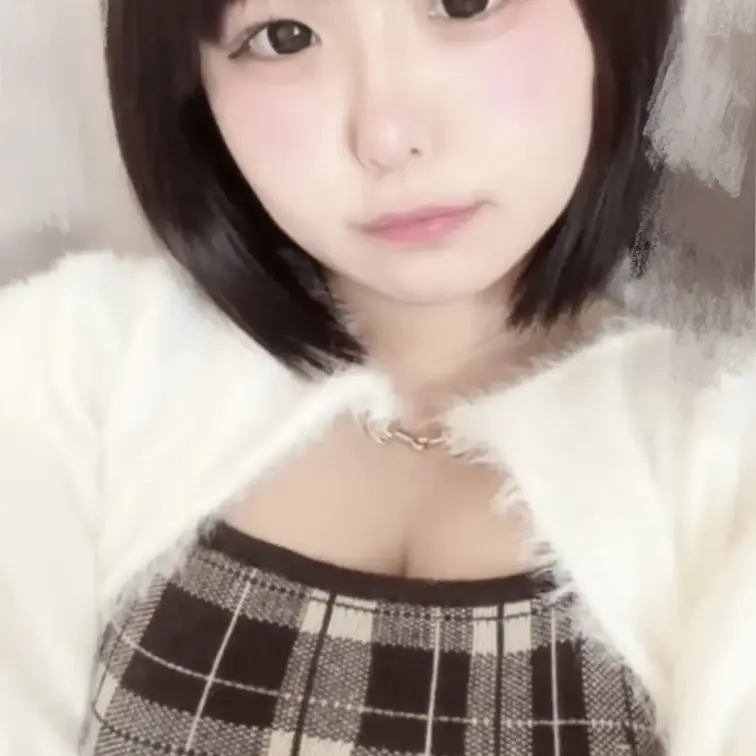 はじめまして！ゆちです♡
フォローしてくれた方、プランに入ってくださった方
ありがとうございます🥺❣️
明日、更新