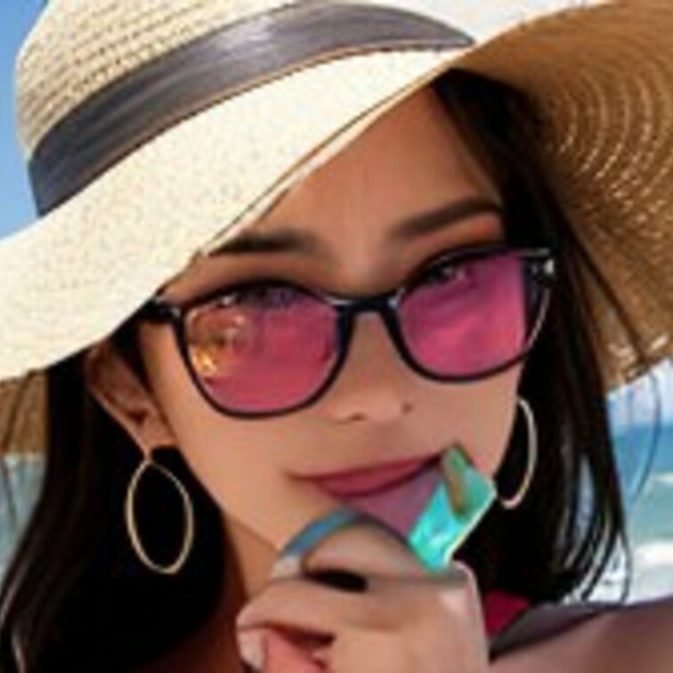 はろー☀️
あったかくなってきたからー海行ってきたよ