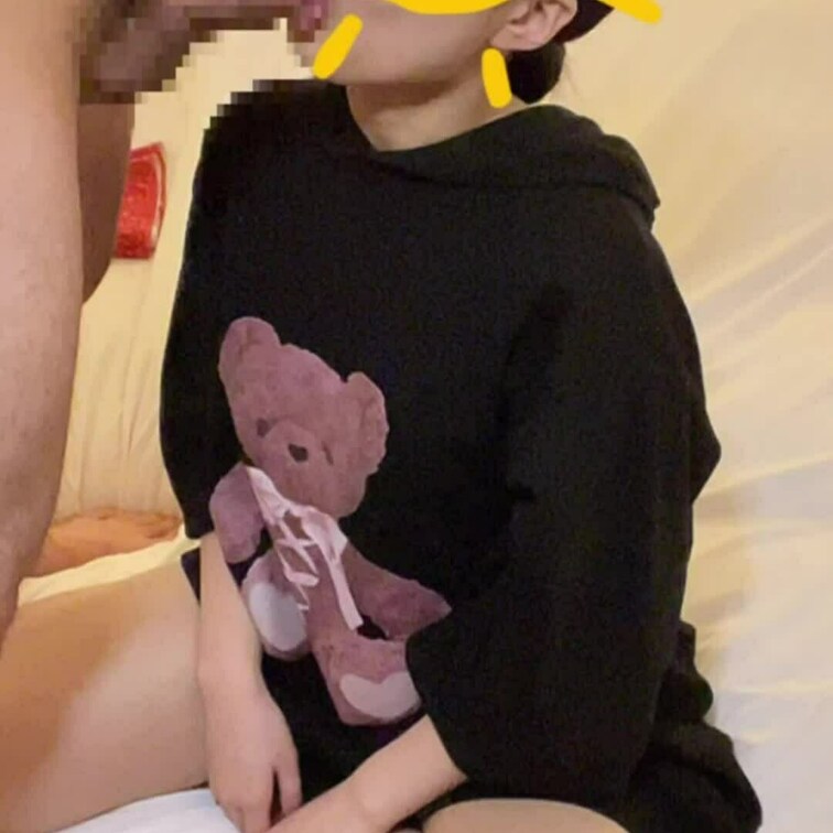 【ナチュラル系にこにこ美少女③】
無邪気にM字開脚＆まんぐり返しで綺麗なおまんことアナルを丸見えにしてくれています💕可