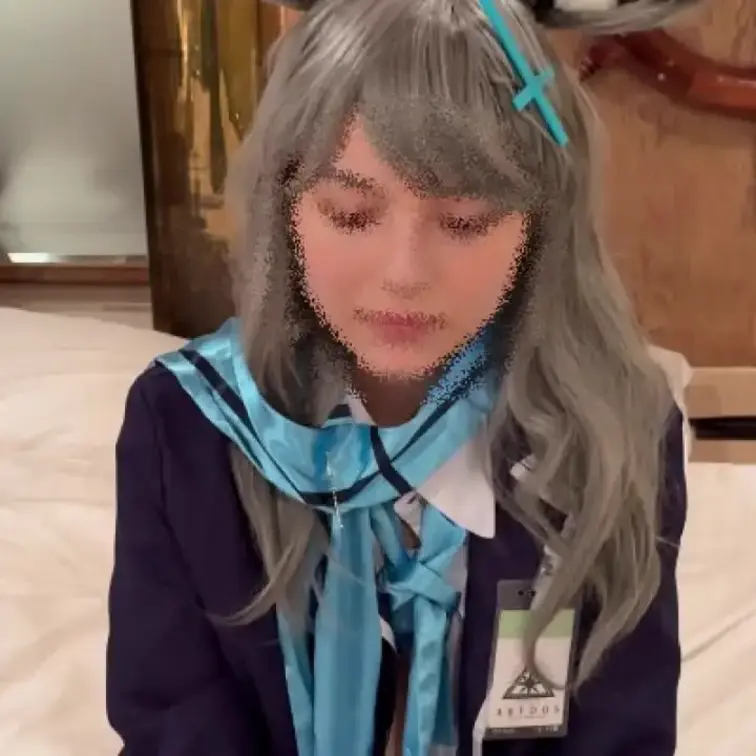🌟はじめまして！
ブルーアーカイブの砂狼シロコのコスプレを始めました🐺💙

まだまだ初心者で、衣装も動きもぎこちな