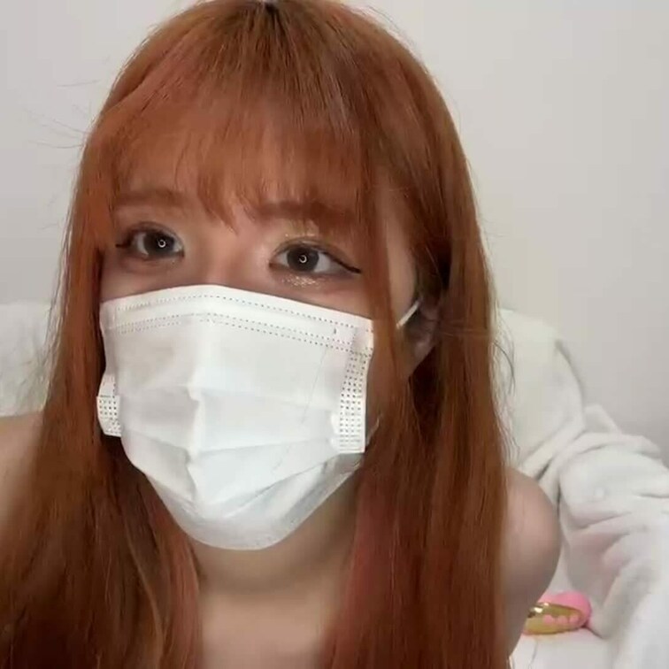 【みれい 20 歳】

みれいさんのライブ配信動画です
生配信 だと、1 回の有料配信を視聴すると、おおよそ平均 