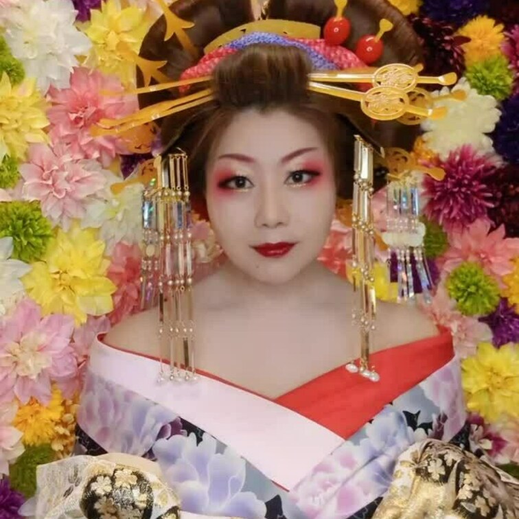 ＶＩＰ貸切りのお客様と💫
中州のスタジオで花魁撮影✨
