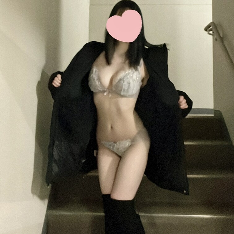 誰もいない隙に…自撮りドキドキした🫣💕