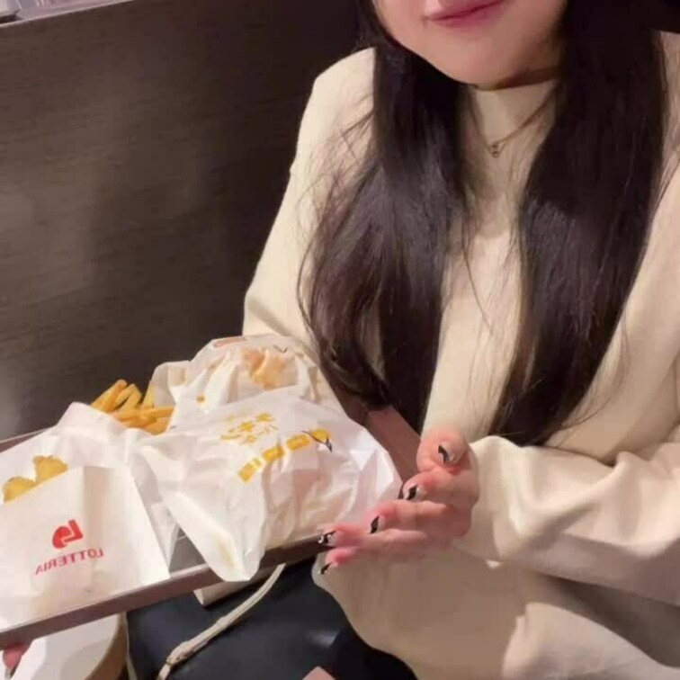 ⇩この子のハメ撮りまとめ⇩
 【 1時間11分 】
 https://myfans.jp/posts/2b5ed6a