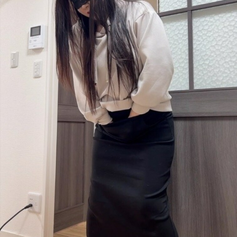 妄想が暴走する人妻オナニーシリーズ♡ 
人妻の生理後の下半身事情¨♡¨
○○○の部屋で見つけた大量の大人の玩具を全部