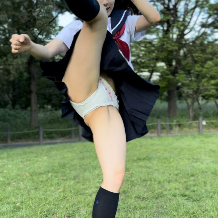蹴りは好き？🩵😆