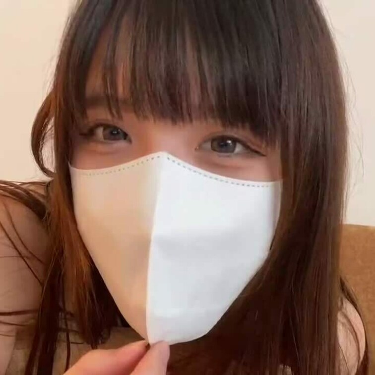 【みれい 20 歳】

みれいさんのライブ配信の課金部分を【見逃し配信】できちゃいます

生配信 だと、1 回の