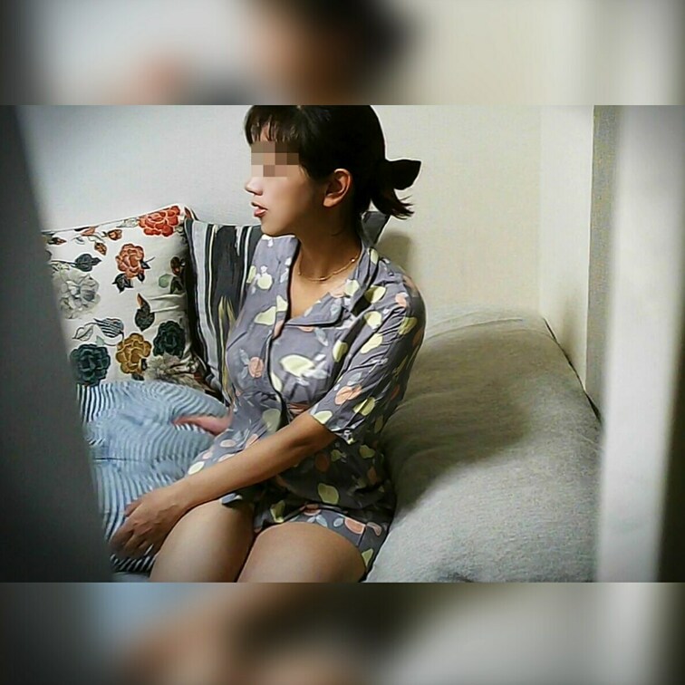 【無料】むっちり人妻がいきなり泊まりにきた夜。
ティンダーで知り合った人妻のじゅんなさん。夏休みの終盤、旦那と○○○が