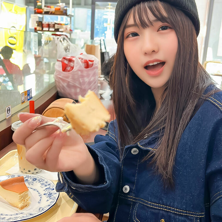 1まいめ→あーん🥺 2まいめ→やっぱあげない！⚡️笑
















