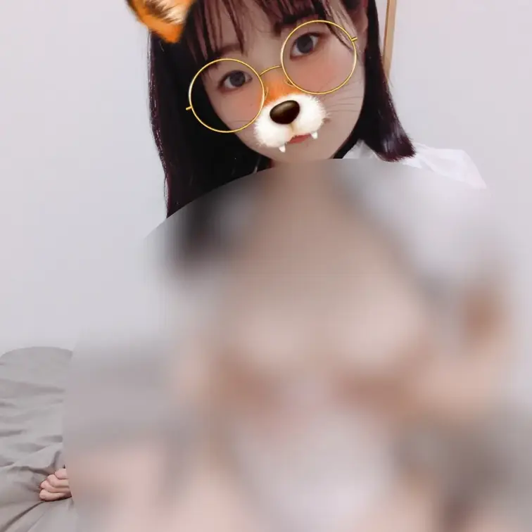 よるほーほー🦉今日もお疲れ様♪

ちょっとだけ見せすぎちゃったかも…😳
でも見せたかったんだもん🦊
ミニチャイナ
