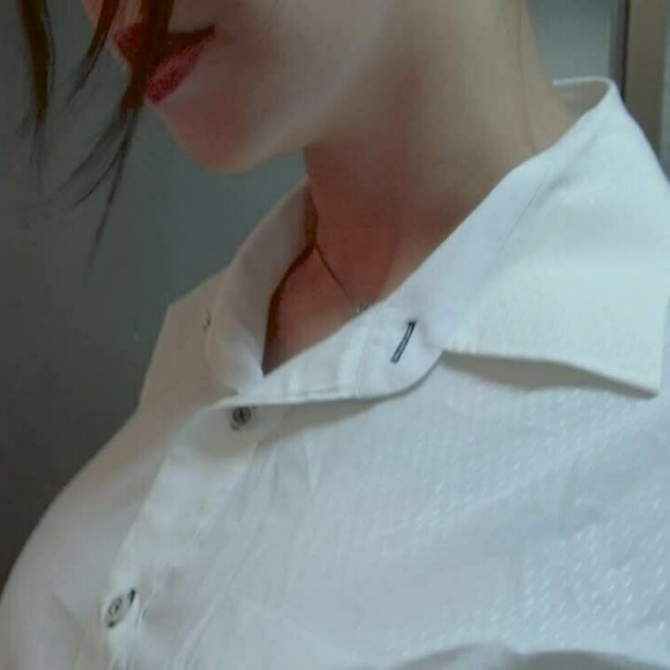 おおきすぎぃ…おまんこ壊れちゃう♡我慢できずにおもらし