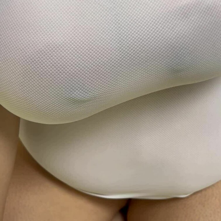 巨乳見て、今日も頑張ろう！！
 Get energy from my big boobs!