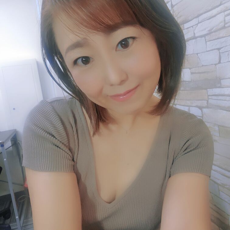 今日は撮影会📸
最近ずっとマスクしてたから
久しぶりにしっかりメイクした💄💋✨