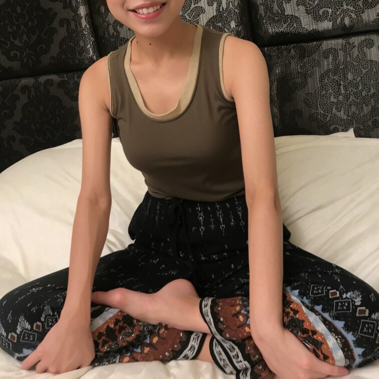 ヨガインストラクターのセフレ
Fカップのおっぱいで挟んでくれた