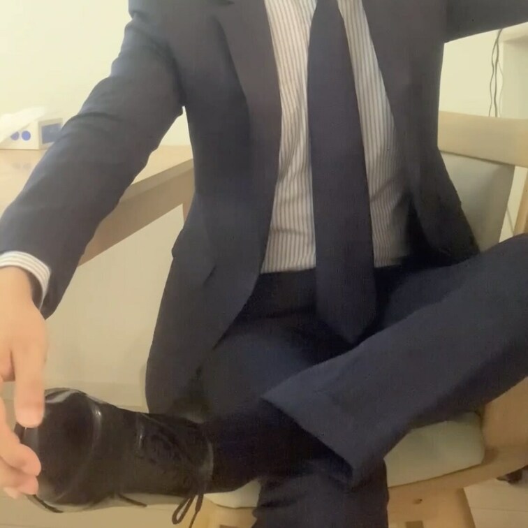 オンラインミーティング終わりました。 Just finished an online meeting.