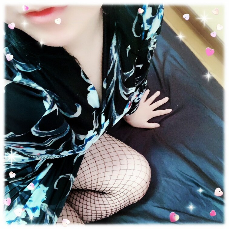 今日はハメ撮り動画あげちゃおうかな…(*´艸`*)