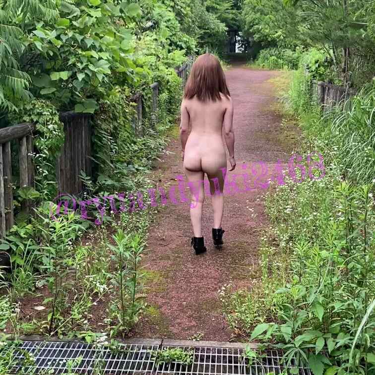 《去年》
去年編集してUPしてなかった動画です💦

ゆきの一言
この時は雨上がりだったので人がいなくてどこまでも
