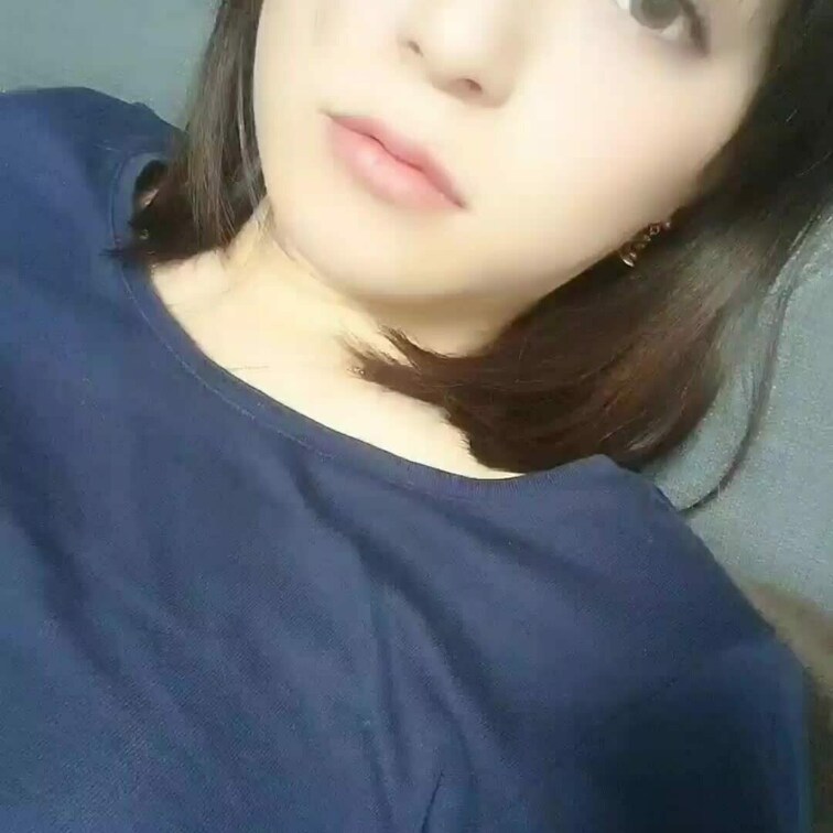 リクエストいただいたセルフパイ舐めと69風おしりのドアップです(,,> <,,)
後半際どくて恥ずかしぃー～…💦