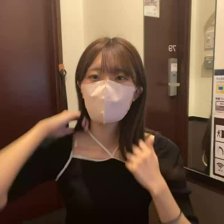 【ゆうな 19 歳】

ゆうなさんのライブ配信動画です
生配信 だと、1 回の有料配信を視聴すると、おおよそ平均 