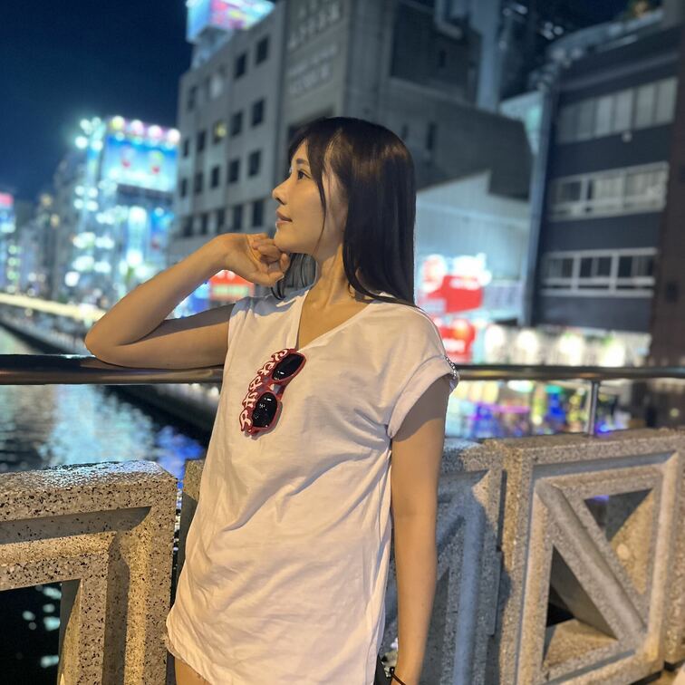 大阪のイケイケ写真好評だったので
ノーマルカメラで撮ってもらったやつも🫶
大阪でも2泊くらいはしたかったかも〜🫢