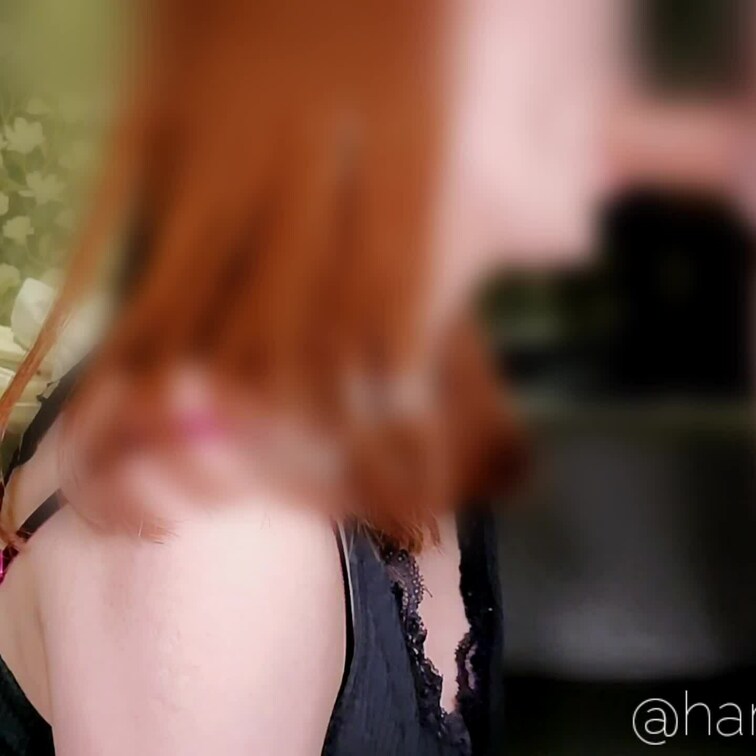 【喉奥イラマ】

喉がボッコボコに
変形するまで
陰茎を容赦なく突っ込むと、
顔に血が上って、
紅潮しまくる