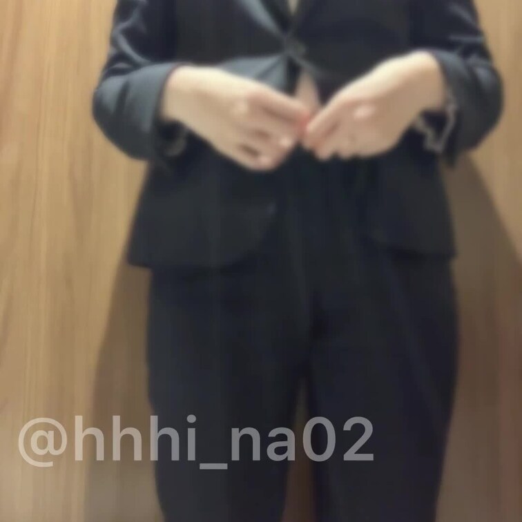 スーツの下にぷりきゅあパンツ履いて絆創膏してお仕事いきました、♡
発情して我慢できなくなったのでお仕事終わりに幼児退行