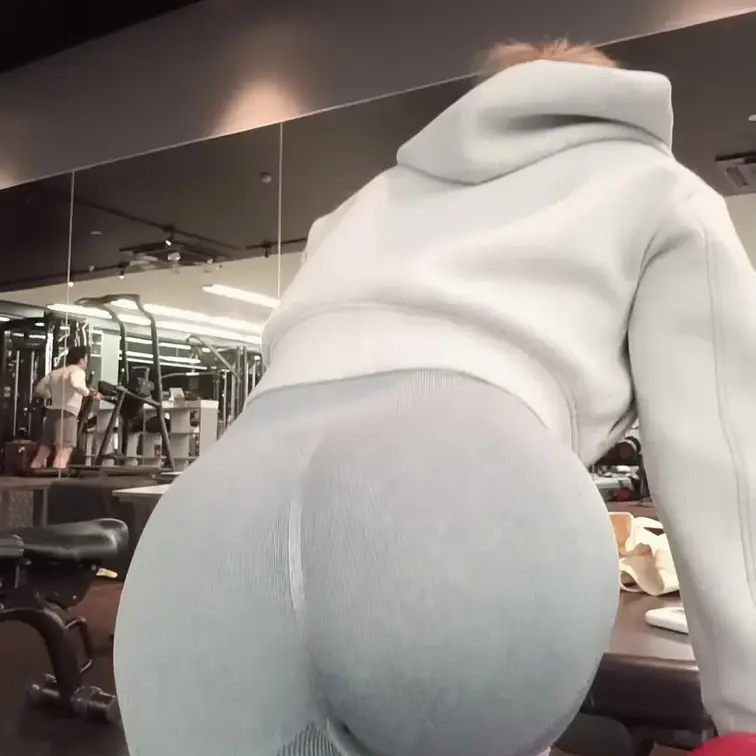 桃尻目指して尻トレ🍑