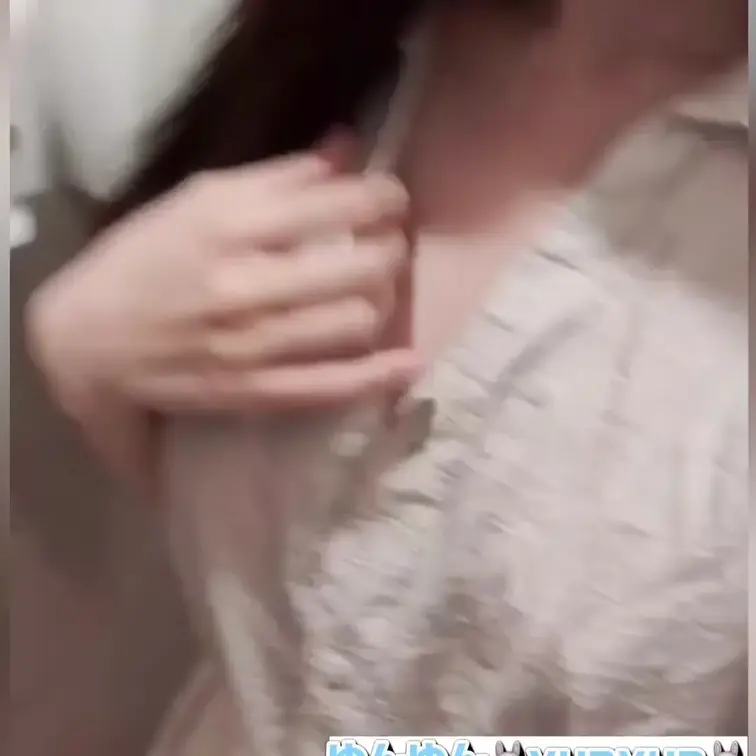 ちらっ🐰🐰