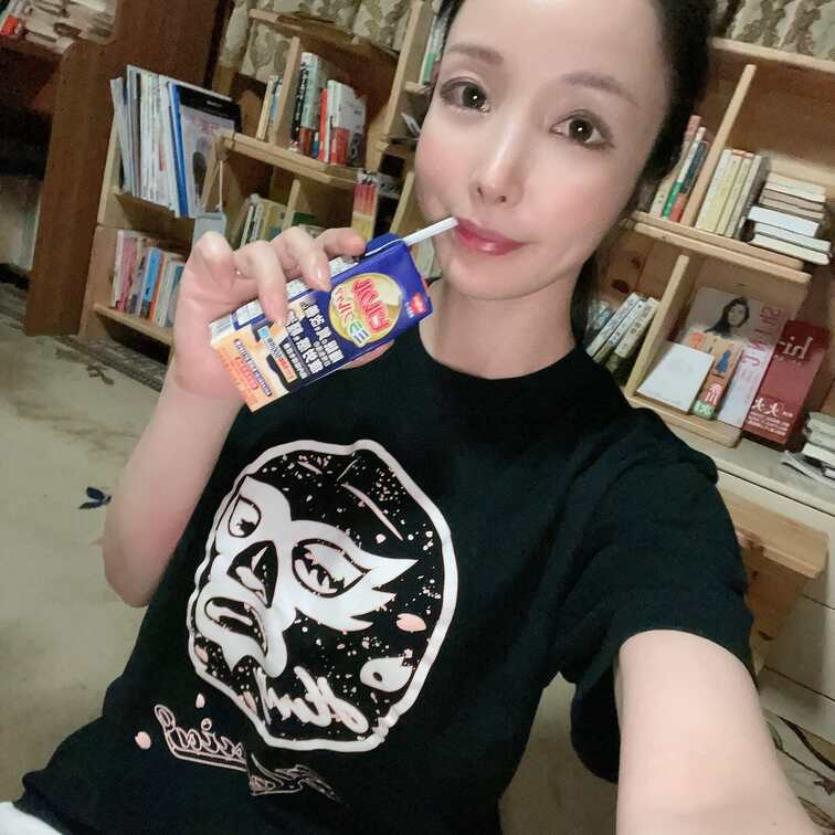 おはよー☀️

最近ピルクルのミラクルケアにハマってる✌️