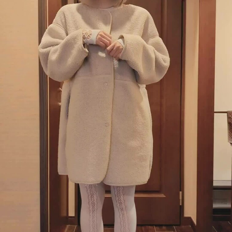 デートのときは上着の下はいつもエッチな格好です🥰