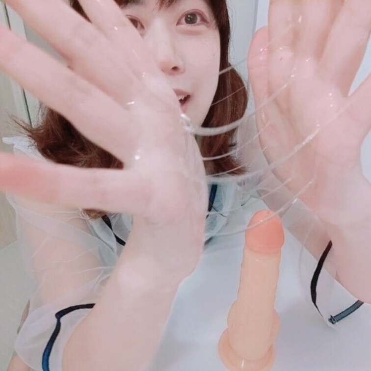 ぬるぬるローション手こき( ü )顔出し