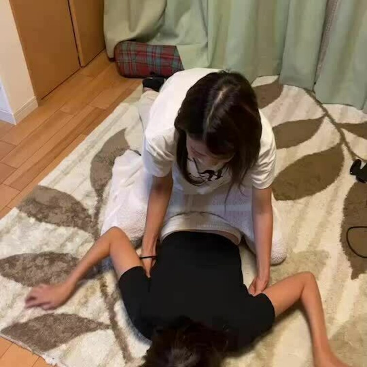 皆様いつもご購入ありがとうございます☺️
今回のくすぐり動画はこちらです👍

是非見てあげてくださいね(  ˆОˆ