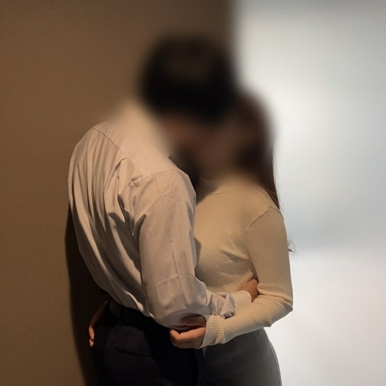 キスだけの動画です。